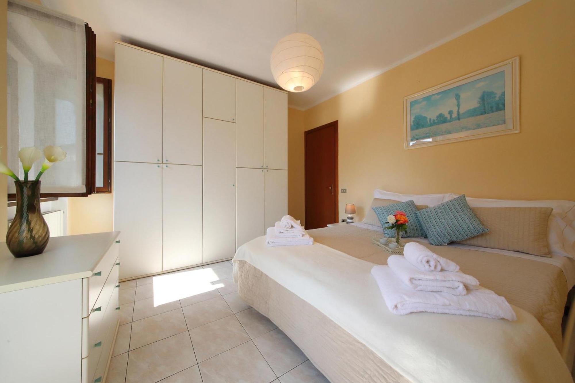 Petalo Bianco 100M From Lake - Happy Rentals Baveno Extérieur photo